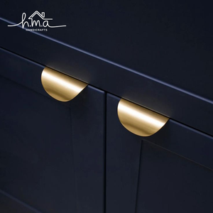 Tiradores de latón dorado con forma, duraderos y ecológicos, para puertas de armarios de cocina y baño, venta al por mayor - Product Image 1