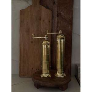 Moulin à poivre en laiton en stock pour accessoires de cuisine domestique, prix direct usine, salière et poivrière, moulin européen - Product Image 1