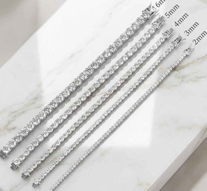 Pulsera de tenis de moissanita de plata 925 para mujer, corte brillante redondo, engaste hecho a mano, joyería clásica para boda, regalo para novia - Product Image 5
