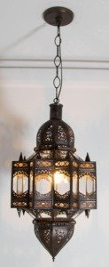 Farol Colgante de Metal Estilo Antiguo con Intrincado Trabajo Jali, Ideal para Decoración del Hogar Estilo Palacio y Uso en Eventos Premium - Product Image 6