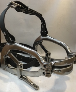 Venta al por mayor: Abrebocas ecuestre Millennium de acero inoxidable de calidad premium, estilo CAPS, para caballos GUJJAR INTERNATIONAL - Product Image 6