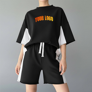 ชุดเซ็ตผ้าฟลีซคอตตอน 100% สำหรับผู้หญิง แบบ OEM/ODM พิมพ์ลายโลโก้ด้วยผ้าไหมสกรีน ทรงโอเวอร์ไซส์ ไหล่ตก แต่งลูกไม้ ชุด 2 ชิ้น - Product Image 6