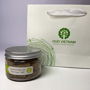 Cônes d'encens à refoulement en bois d'agar du Vietnam, qualité supérieure, 100g - Parfum Oud, Vente en gros pour l'hôtellerie et le spa - Product Image 5