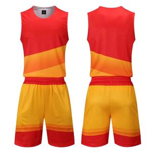 Ensemble Maillot et Short de Basketball Professionnel Personnalisé Nouveau Modèle en Gros – Tenue de Basketball Sublimée pour Équipe en Polyester – Kit Sportif - Product Image 5