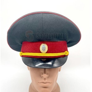 Casquette d'uniforme confortable avec des coutures de qualité supérieure et un ajustement réglable pour les événements professionnels et les activités de défilés - Product Image 4