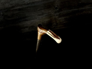 100% Natural Buffalo Horn Walking <b>Stick</b> Handle Handmade <b>Ram</b> Horn Handle Grip for Natural Walking Wooden Cane - Product Image 2