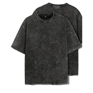 T-shirt unisexe oversize délavé à l'acide, style streetwear, en coton premium personnalisable pour la promotion de votre marque - Product Image 1