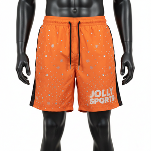 กางเกงขาสั้นผู้ชายผ้าไมโครไฟเบอร์โพลีเอสเตอร์กันลม สีส้มดำ แต่งแถบตาข่ายด้านข้าง พิมพ์ลายแบบรีดร้อนตามสั่ง - Product Image 1
