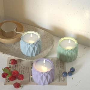 Maceta Geométrica Facetada Cool Le Chu, Recipiente Facetado para Aromaterapia, Portavelas, Molde de Silicona para Velas de Yeso - Product Image 2