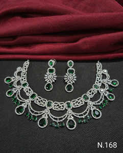 Conception multicouche diamant américain plaqué argent haute qualité ensemble de bijoux de mariage avec boucle d'oreille assortie collier femmes - Product Image 3