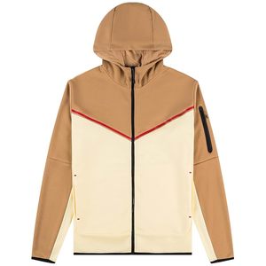 Anti-shrink Embroidered Polyester High Quality and Stylish wholesale sweat suit for Running Training Every Wear Men Tracksuit - Product Image 4