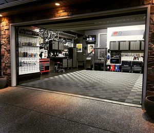 Garage préfabriqué en acier <span class=keywords><strong>pour</strong></span> 2 voitures |   Atelier de stationnement modulaire résistant à la rouille, abri de voiture modulaire isolé avec volets roulants automatiques - Product Image 3