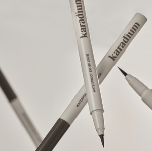 KARADIUM Chemical <b>Waterproof</b> Eyeliner <b>Pen</b> Black 0.8g Seoul - Product Image 1