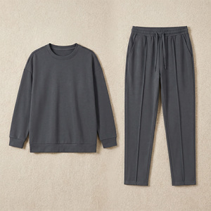 Conjunto de Sudadera Oversize y Pantalones de Pierna Recta con Ribete en Contraste, Color Liso, Cuello Redondo, Estilo Casual para Otoño, Personalizable con tu Marca - Product Image 3