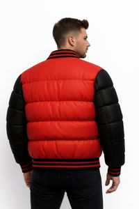 Blouson d'hiver pour homme, style universitaire, rouge et noir, matelassé, à boutons-pression, coupe bomber, streetwear, col et poignets côtelés, coupe ajustée, vêtement d'extérieur - Product Image 5