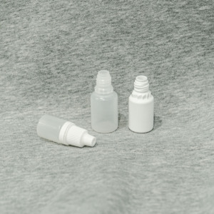 Ensemble de flacons compte-gouttes en plastique PE PP APS C0078 pour l'emballage de liquides pharmaceutiques, médicaux et chimiques 3ml 5ml 10ml 15ml 20ml Vietnam - Product Image 1