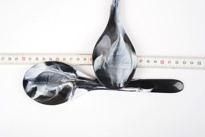 Decorative serving spoons in a set of <b>2</b>, <b>black</b> and <b>white</b> marbled - Product Image 5
