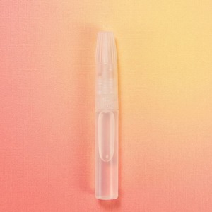 กาวต่อเล็บ [K-ESSENTIALS] ขนาด 2 กรัม สูตร UV รับผลิตแบรนด์ส่วนตัว สูตรเฉพาะสำหรับงานศิลปะบนเล็บ - Product Image 2