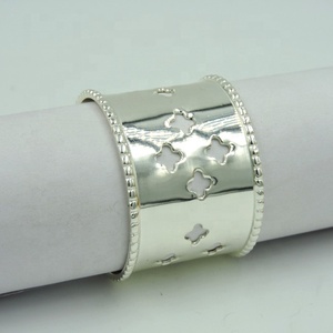 Porte-serviette en or antique Fil torsadé Design Décoration de table de luxe élégante Stocked Parties Mariages Restaurants Hôtels - Product Image 5