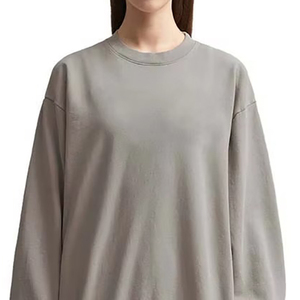 เสื้อสเวตเชิ้ตคอกลมโอเวอร์ไซส์สำหรับผู้หญิง สกรีนโลโก้ได้ตามต้องการ เสื้อพูลโอเวอร์ลำลอง สตรีทแวร์ ผ้าฟลีซ รับผลิตแบบ OEM ODM - Product Image 6