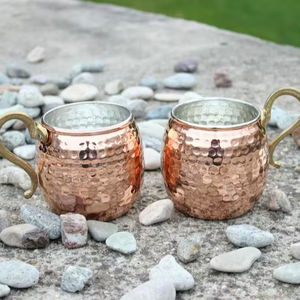 Metal hecho principalmente de cobre, a menudo con un acabado martillado para un atractivo estético, taza de cobre. - Product Image 1