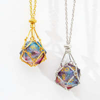 Kalung Resin Biru Ungu Cerah dengan Inti Cair D20, Liontin Dadu Polihedral 22mm, Lukisan Tangan Ramah Lingkungan untuk Dungeons & Dragons RPG
