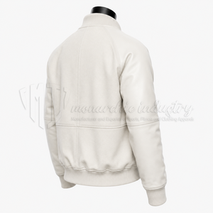 Chaqueta Varsity Blanca Premium, Cuerpo de Lana, Mangas de Cuero, Fabricante de Chaquetas Letterman Personalizadas - Product Image 4
