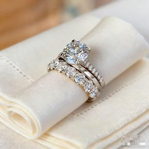 Bague de promesse en diamant rond de 1,01 carat cultivé en laboratoire de qualité supérieure, sertie d'un demi-bague éternité en or massif 14 carats, cadeau surprise pour mariage ou fête - Product Image 5