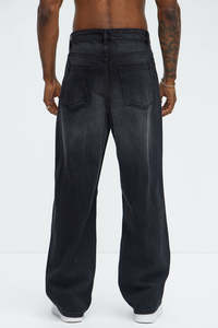 Custom Black Baggy Jeans Fashion Heavyweight Black Jeans for Men Straight Stacked High Quality Men Denim Jeans - Product Image 2