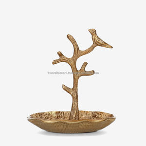 Vente en gros Bol de luxe en métal doré à 3 niveaux Vaisselle décorative personnalisée de haute qualité pour la cuisine domestique Bols à fruits polis - Product Image 3