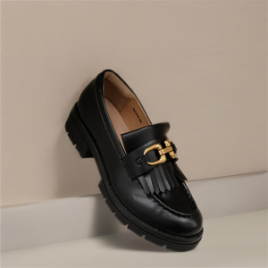 Mocassins en cuir élégants et confortables pour femmes Design tendance pour un usage quotidien et toutes les occasions - Product Image 1