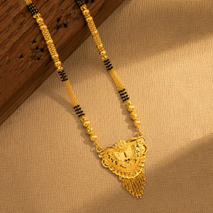Mangalsutra largo de oro de 24 quilates al por mayor para mujeres casadas, mangalsutra tradicional para bodas, mangalsutra de uso diario con acabado dorado. - Product Image 2