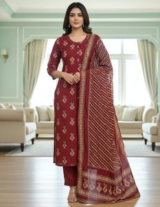 ชุดผ้าฝ้ายพิมพ์ลายดับู 3 ชิ้น พร้อมงานปักที่คอเสื้อ ชุดลำลองสไตล์ชาติพันธุ์สำหรับผู้หญิง เหมาะสำหรับงานปาร์ตี้ - Product Image 3