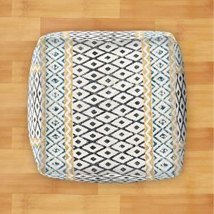 Poufs en coton modernes faits à la main avec une grande broderie personnalisée pour la décoration de salon extérieur à la maison - Product Image 4