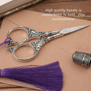 Tijeras de Costura de Acero Inoxidable de Alta Calidad de 3.5 Pulgadas, Tijeras de Bordado con Punta Afilada para Uso Industrial y Manualidades, con Estuche - Product Image 4