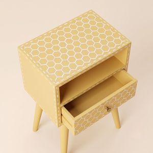 Mesita de Noche de Madera con Incrustaciones de Hueso Amarillo Hecha a Mano, con 1 Cajón, Patrón de Panal, Muebles Indios de Lujo - Product Image 2