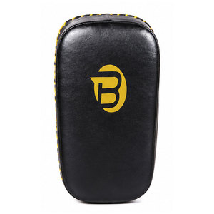 Almohadillas Curvas de Cuero de Alta Calidad para Entrenamiento de Boxeo, Artes Marciales y Kickboxing - Product Image 1