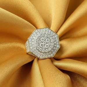 Bague hexagonale pour homme en argent 925 plaqué jaune, sertie de moissanite et de diamants ronds, style hip-hop, bijou de fête, cadeau - Product Image 1