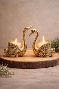 Candelabros de Latón Hechos a Mano, Portavelas Decorativos de Latón para Comedor, Sala de Estar y Decoración de Fiestas, Porta Incienso - Product Image 4