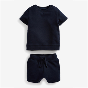 Ensemble T-shirt et short en coton noir pour garçons avec logo imprimé sur le devant, tenue décontractée, taille élastique avec cordon de serrage - Product Image 2