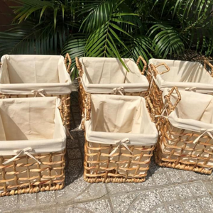 Cesta de Almacenamiento de Jacinto de Agua 100% Hecha a Mano, Cesta de Lavandería Plegable Colorida y Sostenible, Venta al por Mayor Barata en Vietnam - Product Image 1