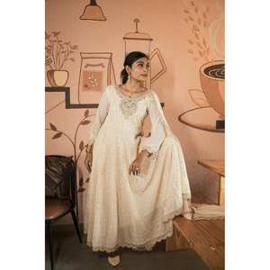 Vestido de Seda de Diseñador para Fiestas, Talla XL, Salwar Kameez con Dupatta y Pantalón para Vestir en Eventos Festivos - Product Image 2