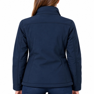 Veste softshell légère à fermeture éclair intégrale pour femme, coupe moderne et élégante, manches longues, coupe confortable, idéale pour les activités de plein air. - Product Image 3