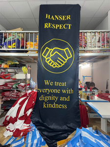 ป้ายไวนิลพิมพ์ลายตามสั่ง สำหรับโฆษณาภายในและภายนอกอาคาร ด้วยการพิมพ์แบบ Dye Sublimation สีสันสดใส CMYK พิมพ์ดิจิทัล - Product Image 3