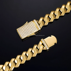 Lujo 18K Chapado en oro 12mm 925 Starling Silver Iced Out Moissanite Diamond Hebilla Miami Collar de cadena de eslabones cubanos - Product Image 4