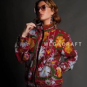 Chaqueta Bomber Acolchada para Mujer, Talla Grande, Transpirable, Ecológica, con Bordado Suzani, Diseño Floral, Tejida a Mano - Product Image 1