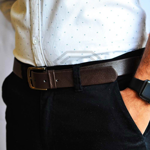 Ceinture Homme en Cuir Véritable Premium, Fabrication Personnalisée, Marron Vintage, Sangle Durable avec Boucle Métallique, Pour Tenues Décontractées et Formelles - Product Image 6
