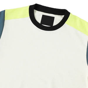 Best Selling Comfortable Slim Fit Men Sweatshirts Best Quality Material Latest Color Men Casual Wear Sweatshirts for Winter Use - Product Image 5