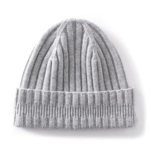 Gorro de Punto Acanalado Jacquard Unisex, Diseño a Rayas, Gorro Casual de Invierno, 100% Acrílico, Ajustable para Adultos - Product Image 3