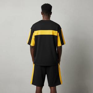 Conjunto de Verano para Hombre, Dos Piezas, Estilo Casual |   Conjunto de camiseta de manga corta y pantalones cortos de verano para hombre, conjunto informal con estampado. - Product Image 2